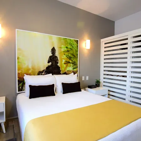 Azura Boutique Hotel
