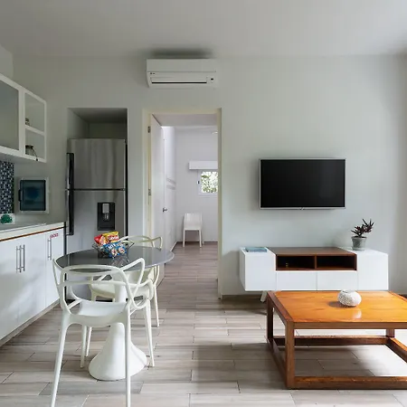 Azura Boutique Hotel