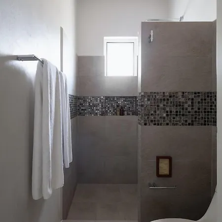 Azura Boutique Hotel