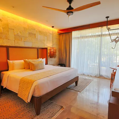 Mundo Maya 5*