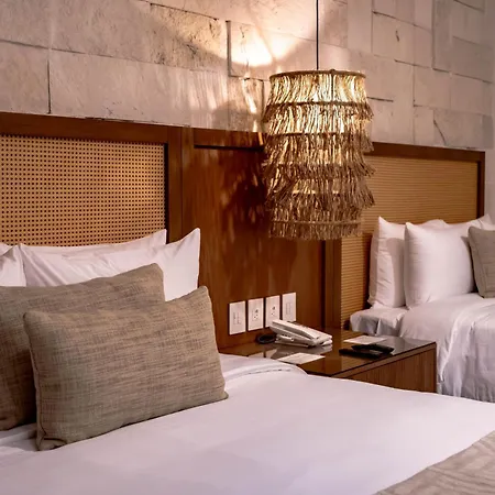 Hotel Mundo Maya