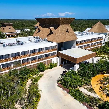 Mundo Maya