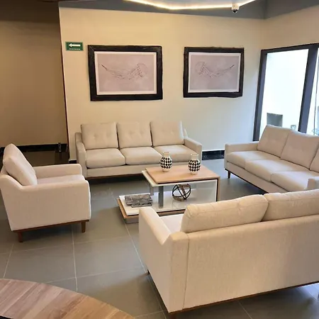 Hotel Mundo Maya Aeropuerto 3*