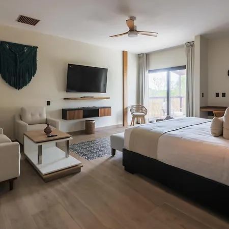 Hotel Mundo Maya Aeropuerto Tulum
