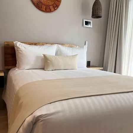 Mundo Maya Aeropuerto Hotel 3*