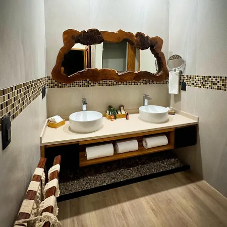 Mundo Maya Aeropuerto 3*