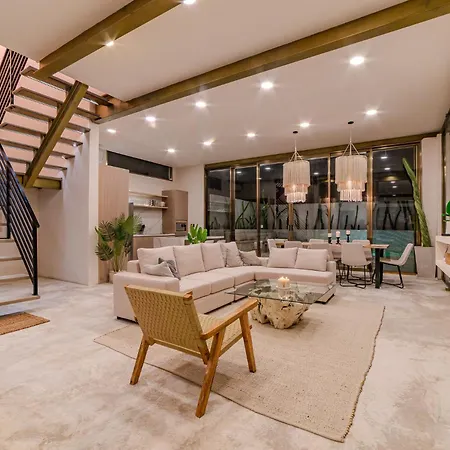 Tulipan Modern 4 Bedroom 4 Bathroom And Private Pool *