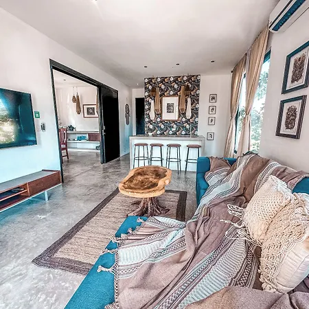Los Amigos Tulum Apartment *