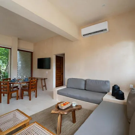 Luxe Ground-floor 3br Jungle Haven With Plunge Pool Holiday home *
