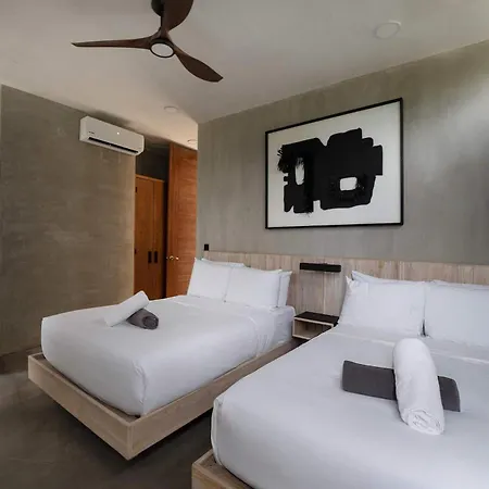 Luxury 4br In Limas Private Pool Villa
