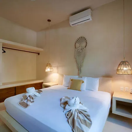 Stylish Ground-floor 3br Haven With Luxe Plunge Pool Holiday home