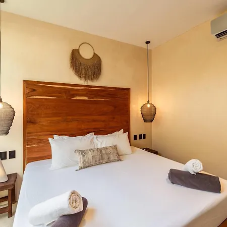 Villa Chic 3br - 2 Pools With Rooftop Pool Modern Boho Design *
