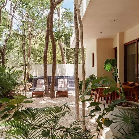 Stylish Ground-floor 3br Haven With Luxe Plunge Pool Holiday home *