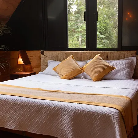 Xtambaa Selva Lodge Tulum