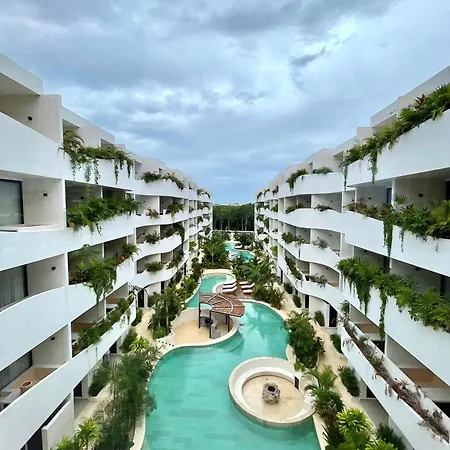 Apartment Getaway With Jacuzzi & Pools Tulum