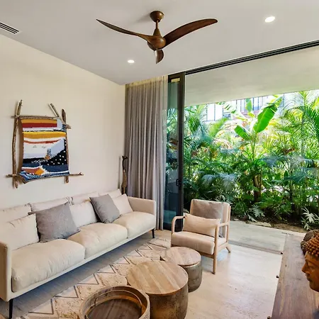 Modern Retreat With Private Garden And Jacuzzi Apartment Tulum