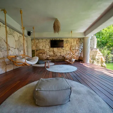 Modern With Pool Unbeatable *