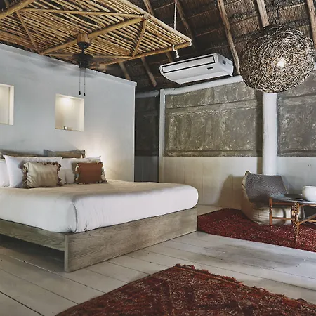 Nomade Temple Hotel