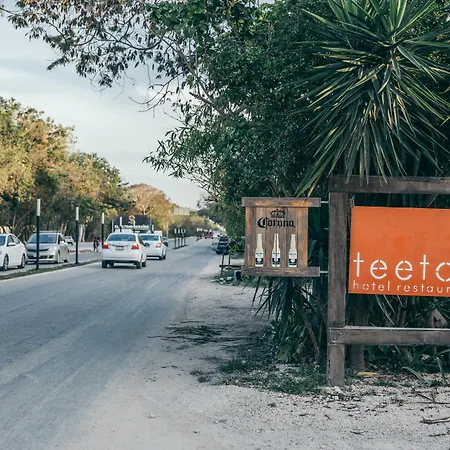 Teetotum Hotel