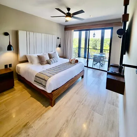 3br In Tuk Pool, Padel & Balcony *