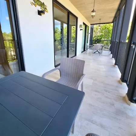 Holiday home 3br In Tuk Pool, Padel & Balcony