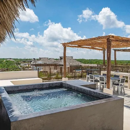 Jungle Heaven Penthouse *