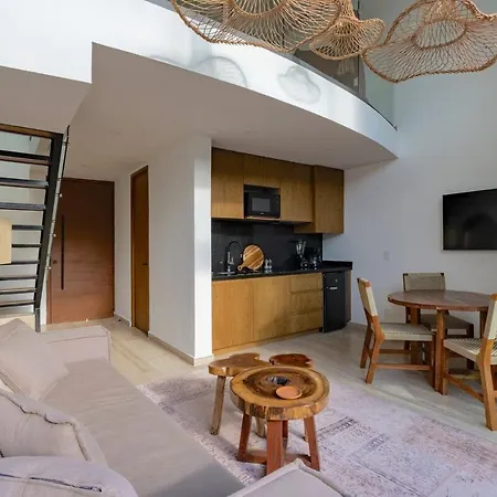 Jungle Loft Mistiq Garden 2 -skypool -gym -beach Apartment *
