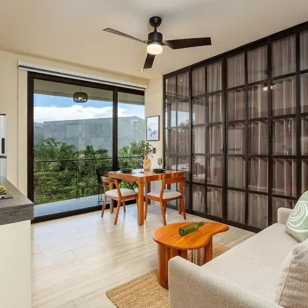 Apartment Beautiful And Bright Close To The Sea *