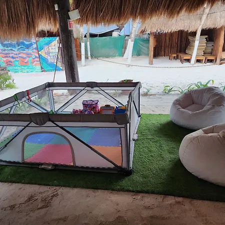 Hotel Playa Palmas Glamping