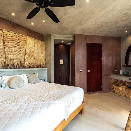 Xkeban Adults-only Weekend Party Hotel 4*