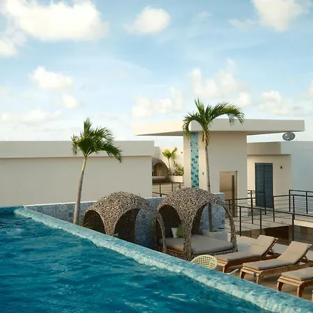 Apartment Downtown Penthouse With Private Pool, Rooftop Pool And Gym, Short Distance From Beaches, Restaurants & Nightlife Tulum