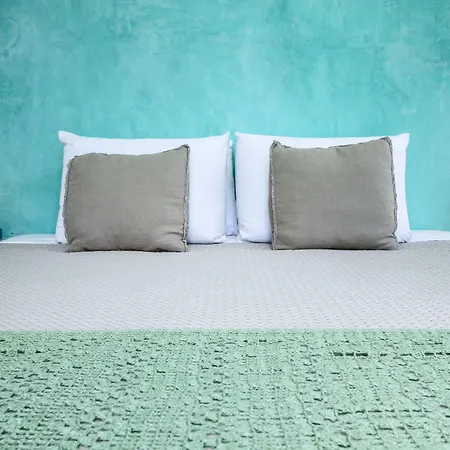 Turquoise (adults Only)