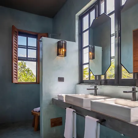 Turquoise (adults Only) Tulum
