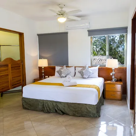 Scarlette Hotel 3*