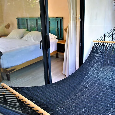 Sunset House Tulum Hotel 2*