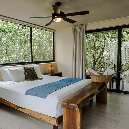 Sunset House Tulum 2*