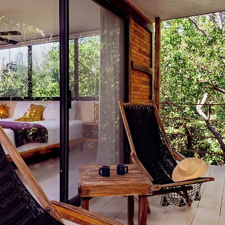 Sunset House Tulum Hotel 2*
