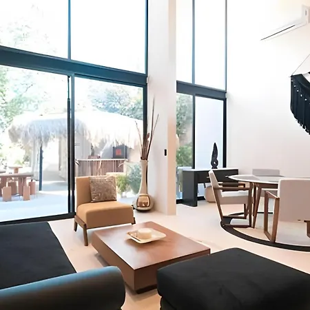 Apartment Stunning 6 Private Villas & Ph /Wifi/Ac/Pool/Gym.