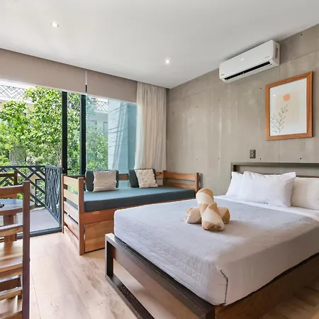 Unwind | Private Balcony & Rooftop Pools | Casago