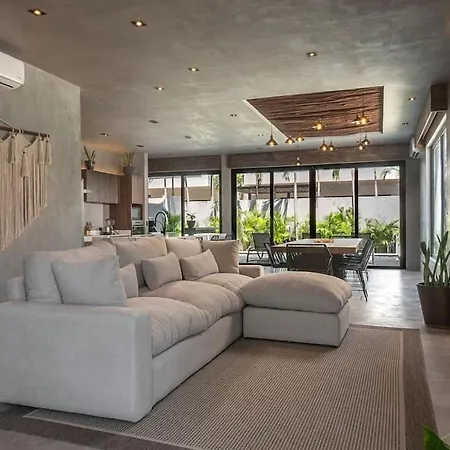 Сasa de vacaciones 6br At Premium Location 24 H Security Tulum