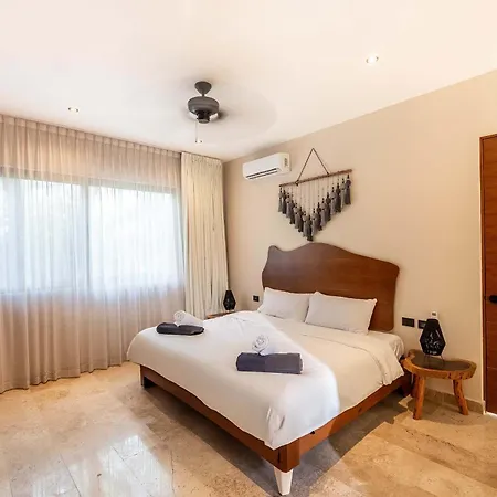 Rare 8br Dual Getaway With 4 Private Pools Tulum