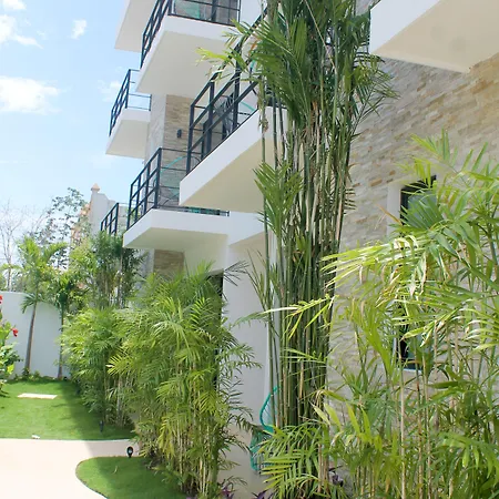 Yaax Kiin Apartahotel