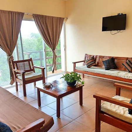 Nah Apartahotel 4*