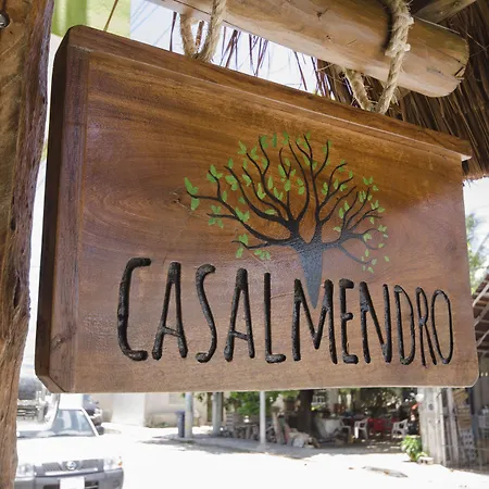 Casa Almendro