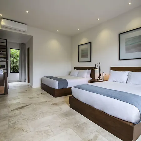 The Strabon Hotel