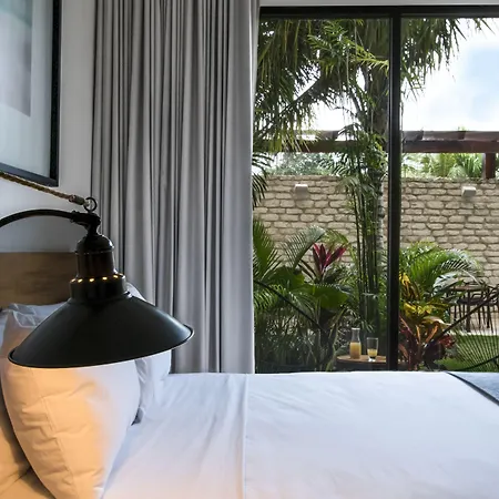 The Strabon Hotel