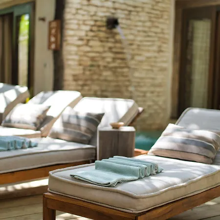 Hotel Aldea Canzul