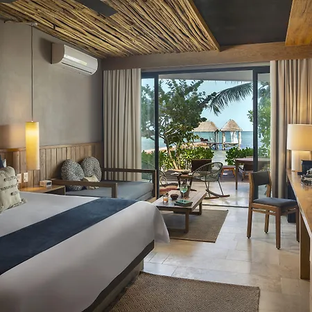 Alea Hotel 4*