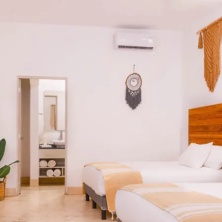 Hotel Kaab 4*