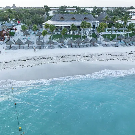 Xaha & Golf Bed and breakfast 4*